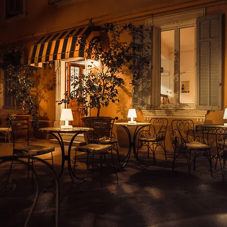 Chanteclair * Cannes